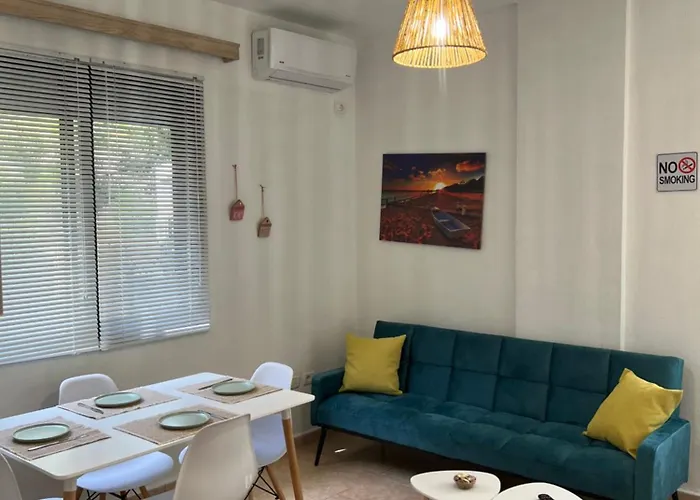 Beach Nest Apartment